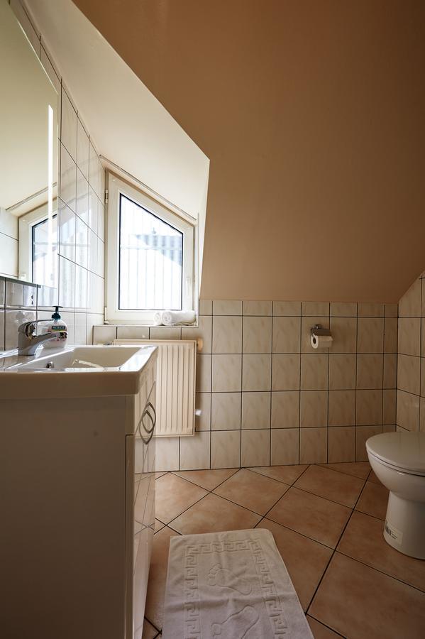 Ovar Apartman Mosonmagyarovar Exterior photo